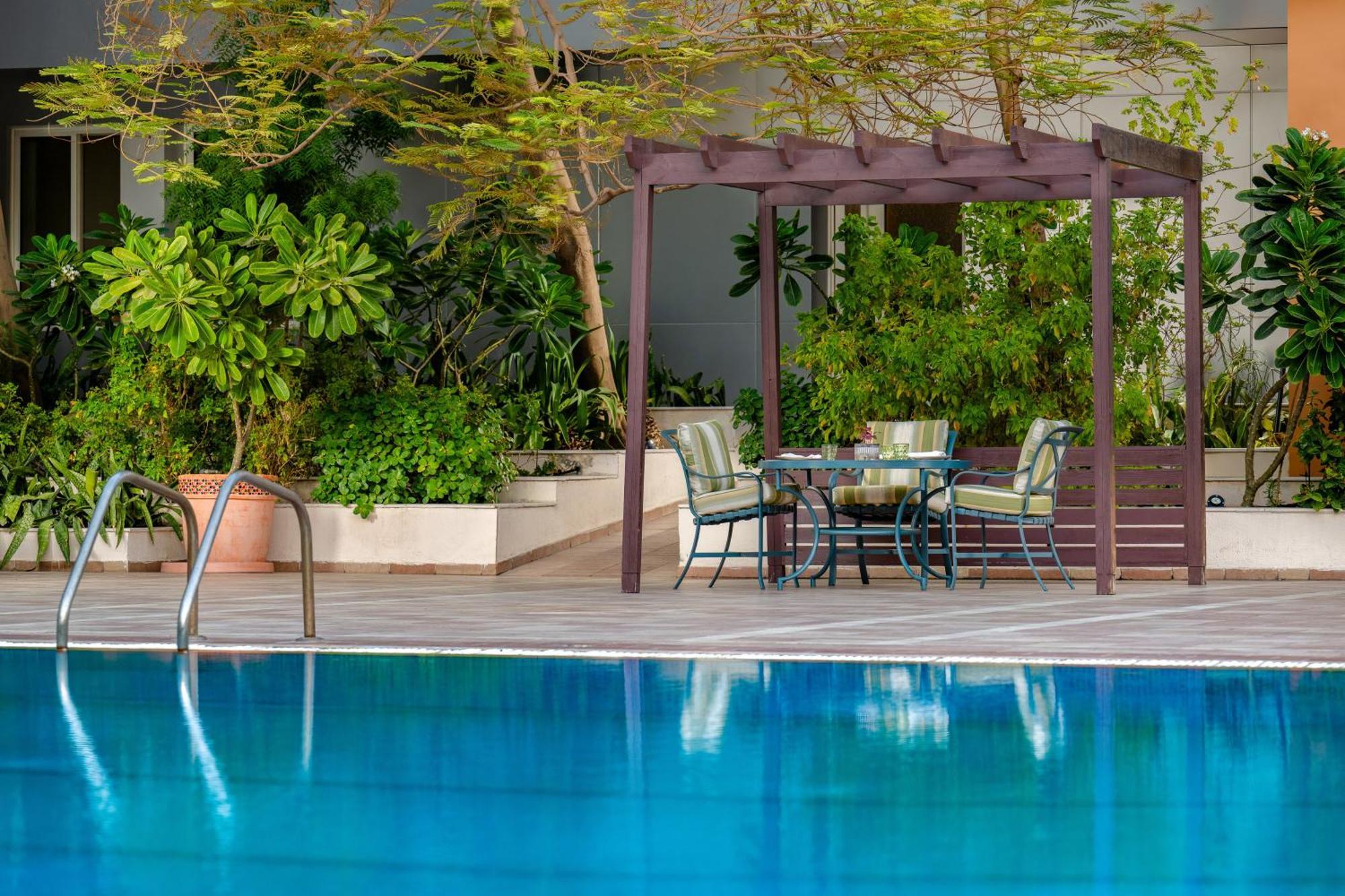 Carlton Al Moaibed Hotel Дамам Екстериор снимка Pergola