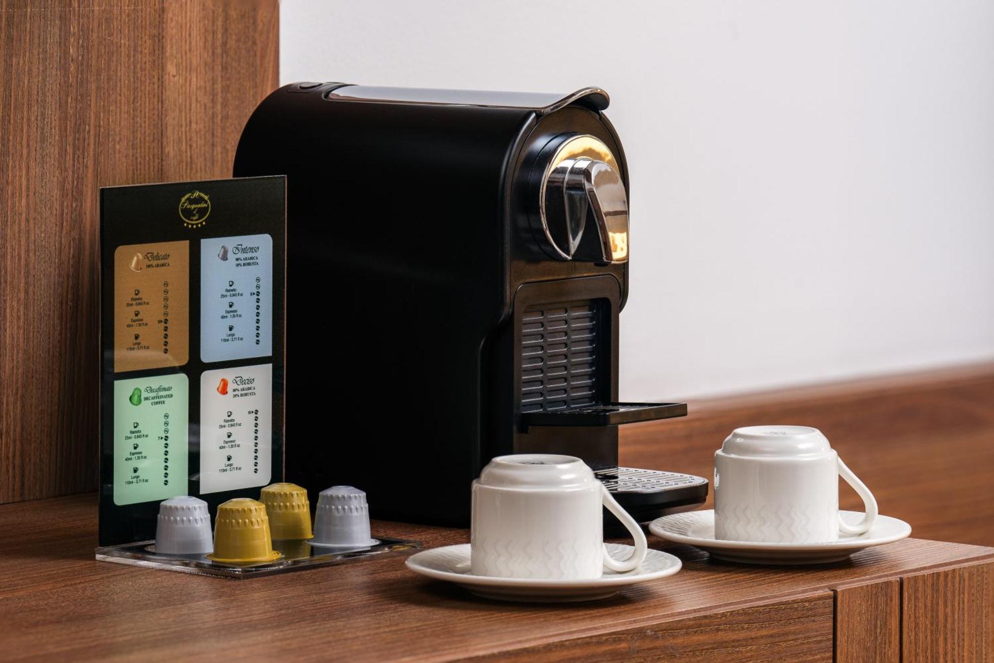 Carlton Al Moaibed Hotel Дамам Екстериор снимка A Nespresso coffee machine