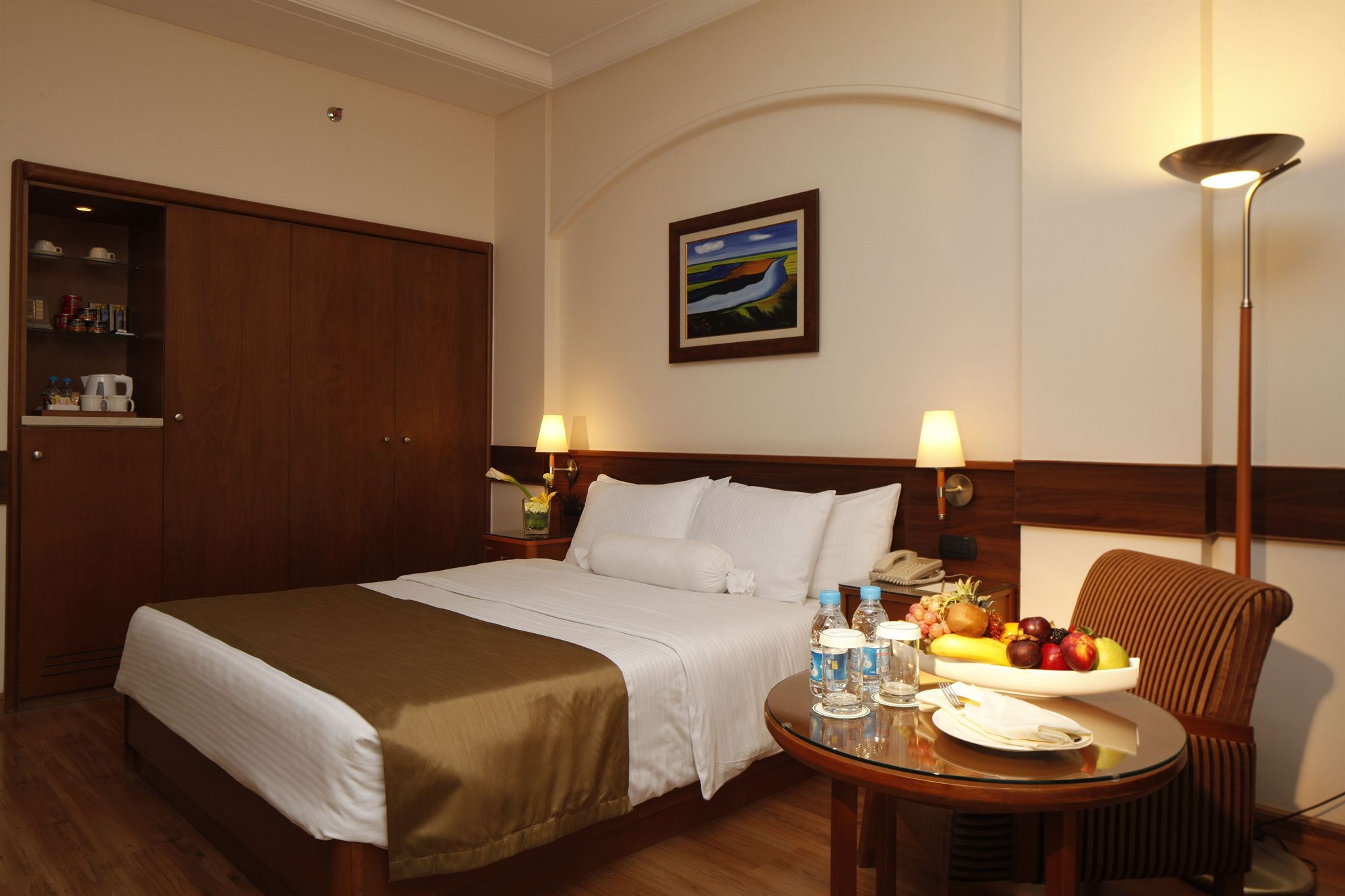 Carlton Al Moaibed Hotel Дамам Екстериор снимка A room at the hotel