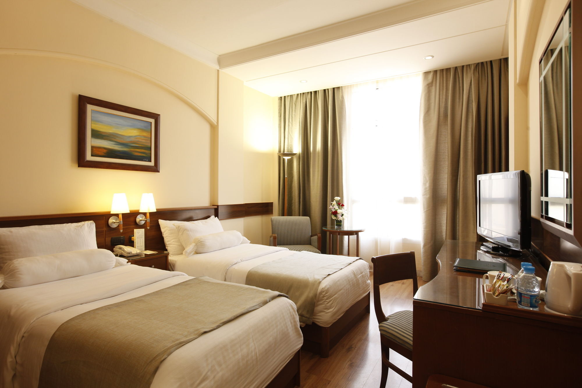 Carlton Al Moaibed Hotel Дамам Екстериор снимка A room at the hotel